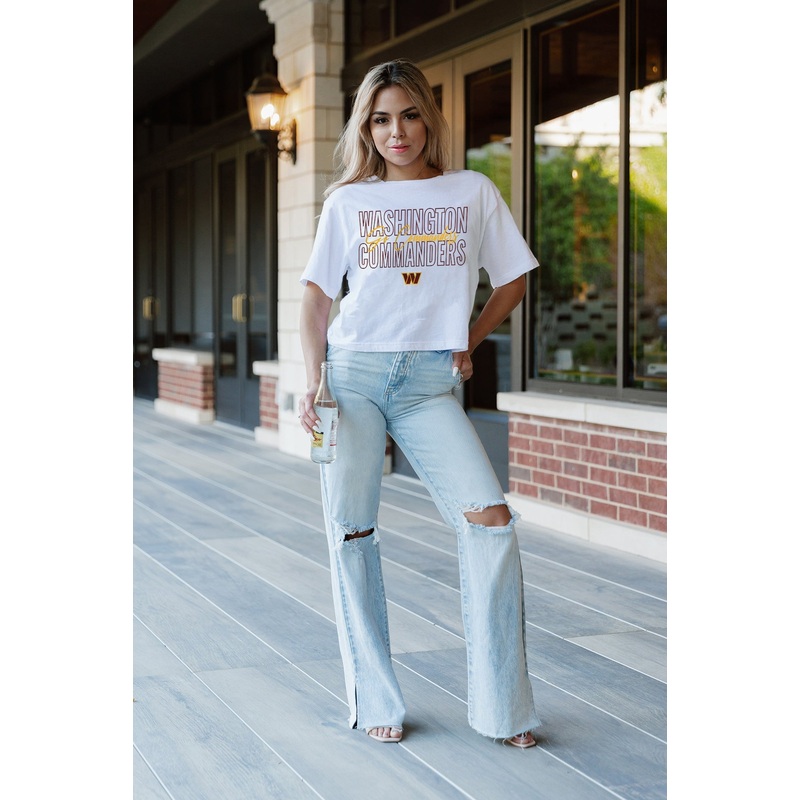 WASHINGTON COMMANDERS Keep Playing Boxy-Fit Crop Tee