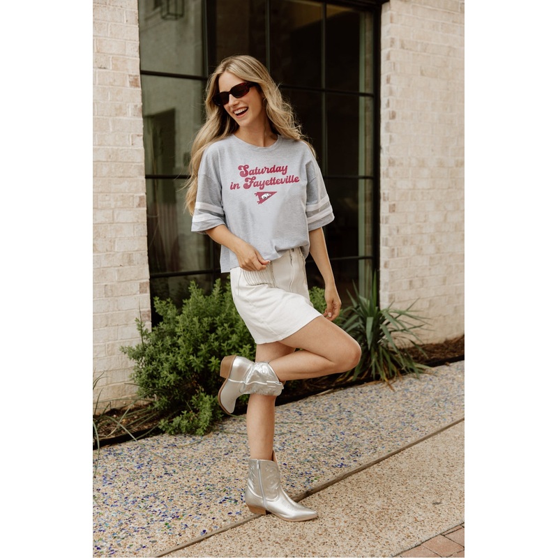 ARKANSAS RAZORBACKS On Location Drop-Shoulder Mid-Crop Tee