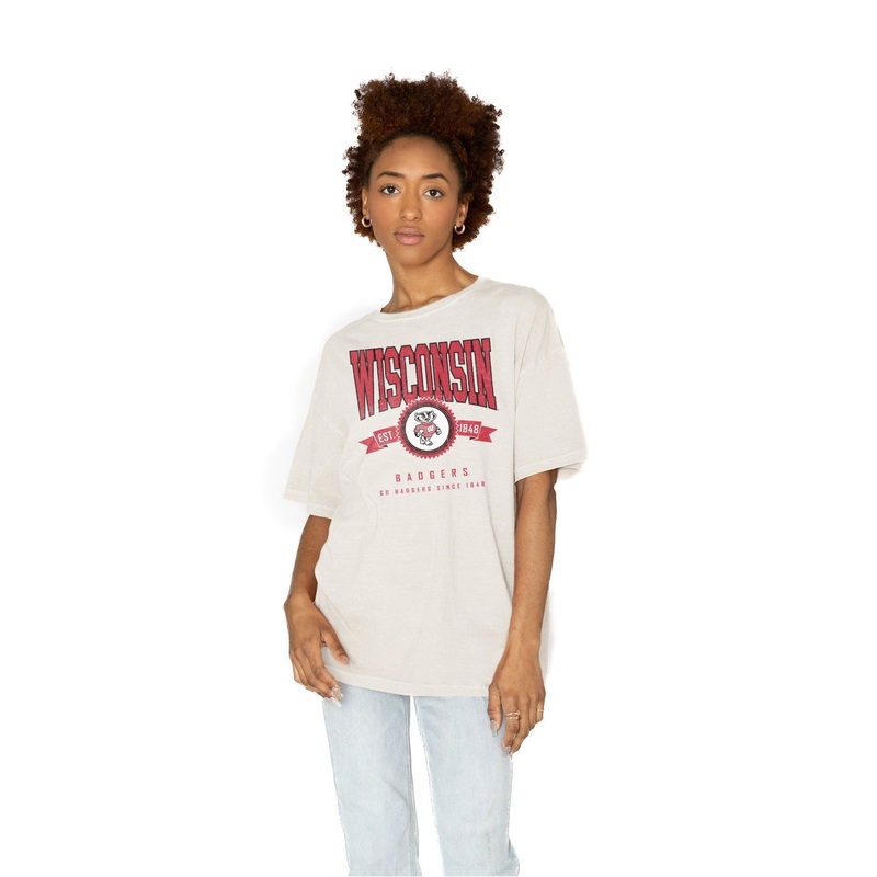 WISCONSIN BADGERS Get Goin’ Oversized Crew Neck Tee