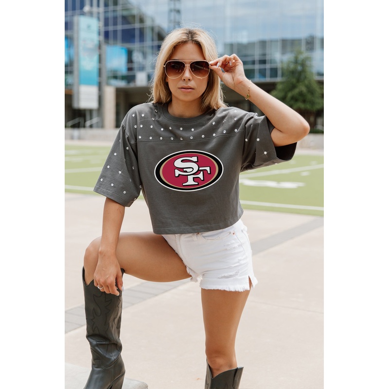 SAN FRANCISCO 49ERS Making Moves Rhinestone Crop Tee With Yoke