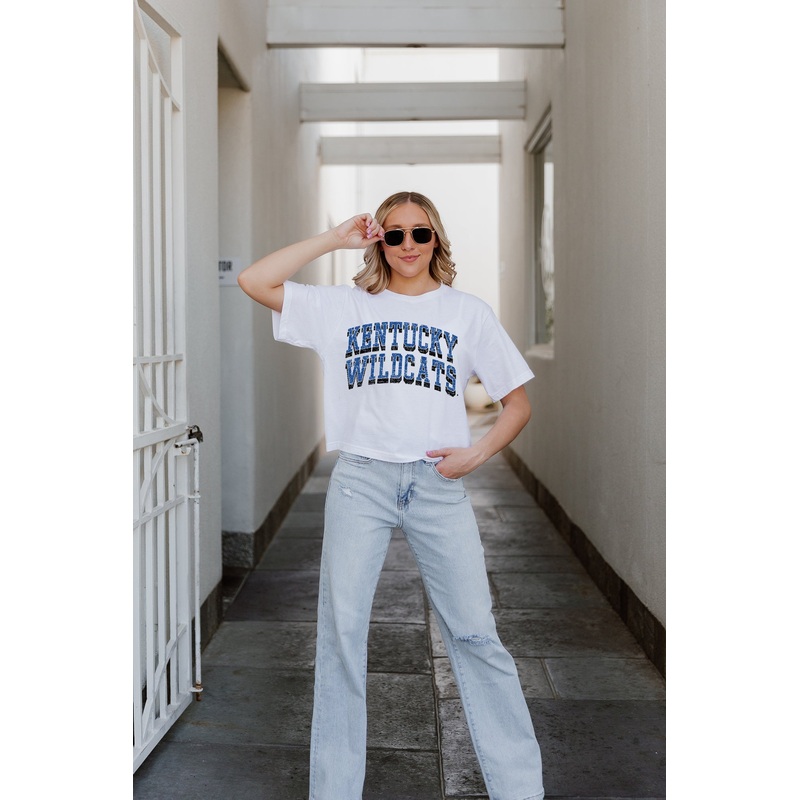 KENTUCKY WILDCATS Claim To Fame Boxy-Fit Crop Tee