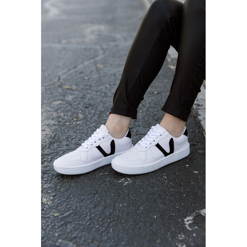 STEP IN STRIPE SNEAKERS|6|7|8|9|10