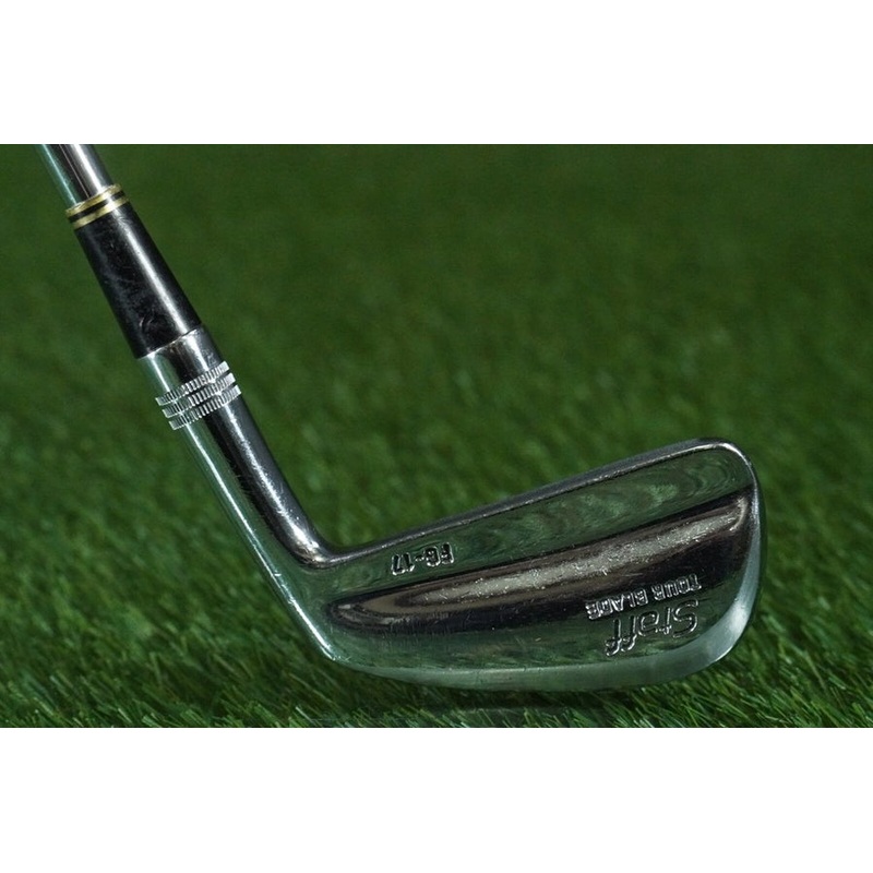 WILSON STAFF TOUR BLADE FG-17 2 IRON TRUE TEMPER DYNAMIC STEEL STIFF FLEX RH