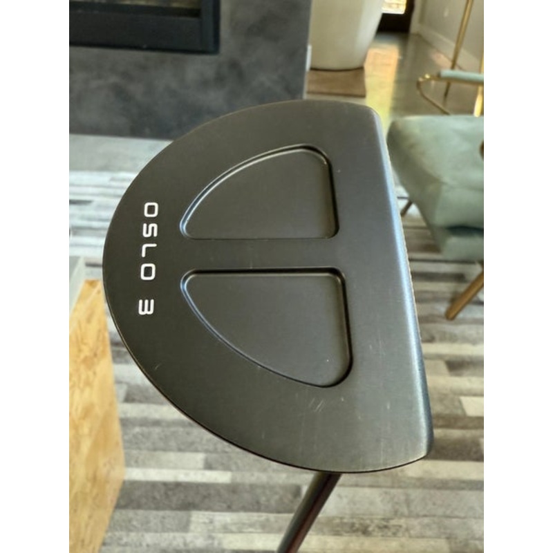 Black Men’s 2024 Ping PLD Milled Oslo 3 Gunmetal Mallet Right Handed Putter Uniflex 34 (Used)