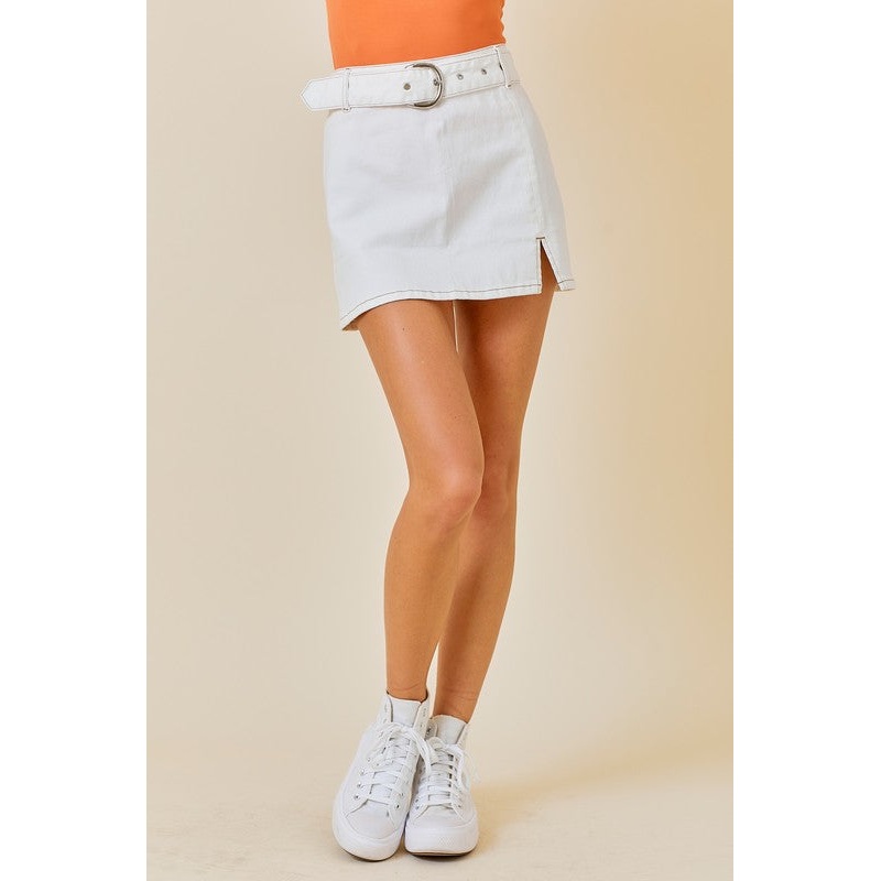 BUCKLE BEAUTY SKIRT IN WHITE|SMALL|MEDIUM|LARGE
