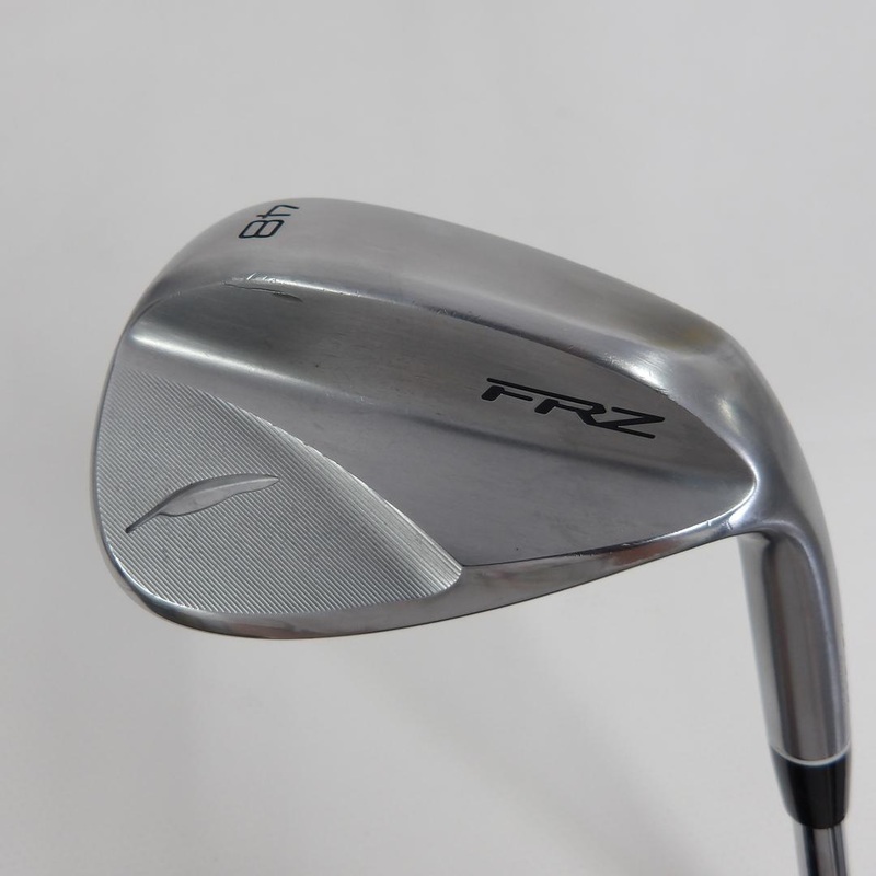 Fourteen Wedge FRZPearl Satin 48 TS-101w